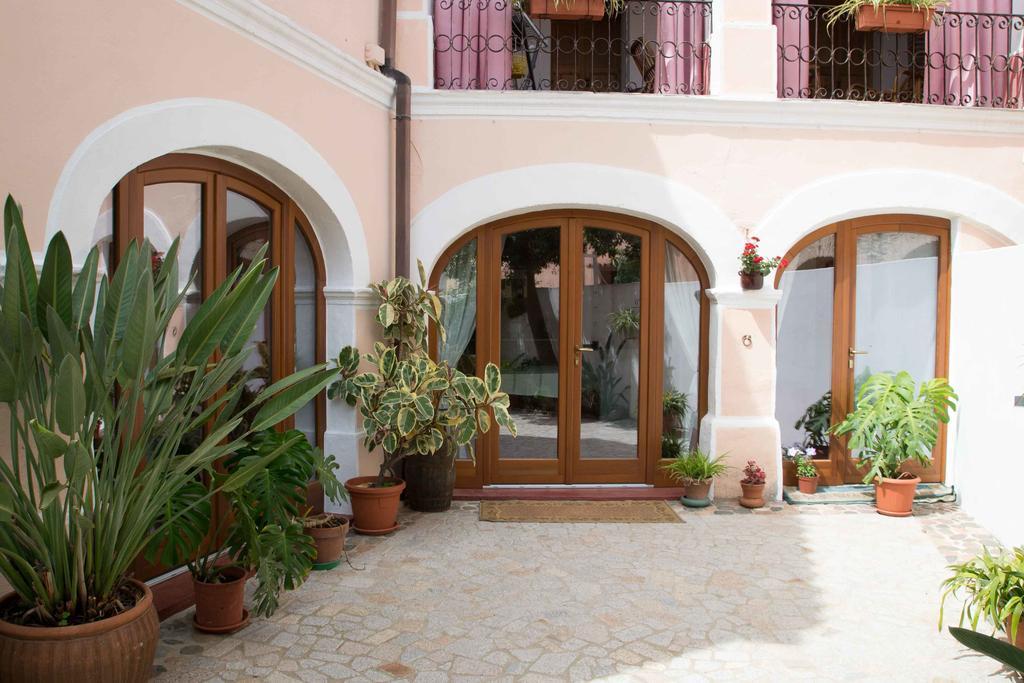 B&B Casa Licheri 圣维托 外观 照片
